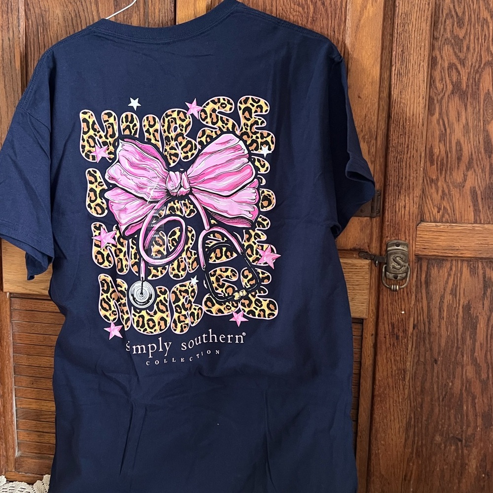 - SIMPLY SOUTHERN Nurse Sleeve Tee Shirt NWT sz XL